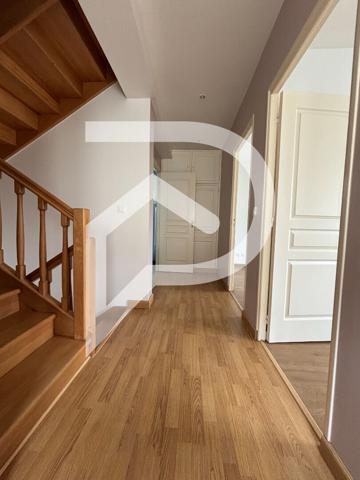 Maison 5 pièces 106.6 m2