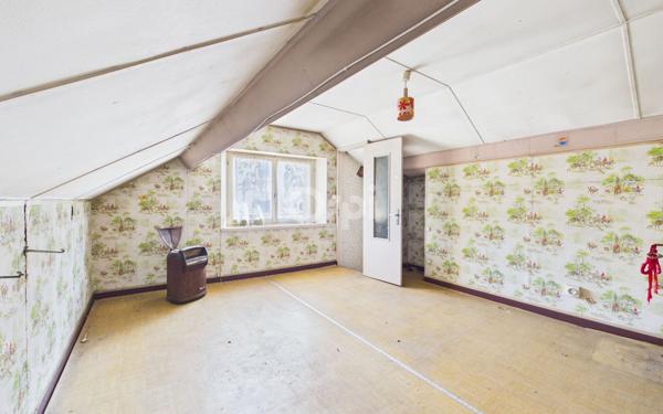 Maison à vendre    3 pièces •  Échenoz-la-Méline
