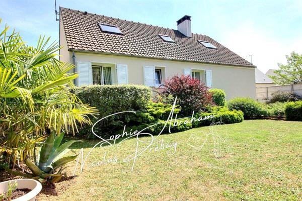 Maison individuelle sur sous-sol total, 4 chambres avec jardin