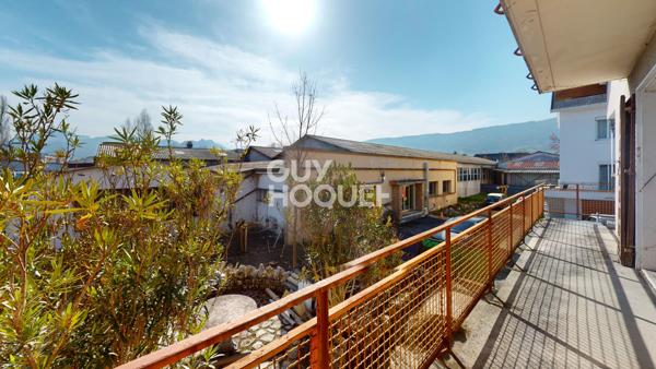 Appartement 4 pièces à vendre à La Motte-Servolex - 97,5 m² avec balcon, terrasse et parking