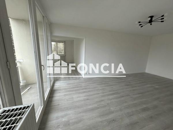 À vendre Appartement 5 pièces 96 m² - Saint-étienne 42000