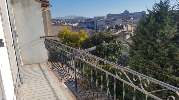 À vendre Immeuble de 93,29 m² à MARSEILLE 3e