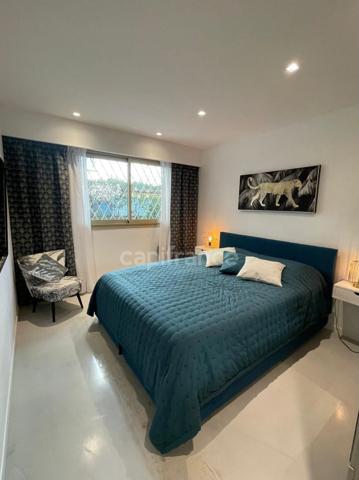 Cannes, 100m de la plage, piscine extérieure, intérieure, sauna, hammam, possibilité garage en sous-sol...