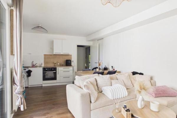 Vente - Appartement 2 pièces 43 m 2 SAINT HERBLAIN (44800)