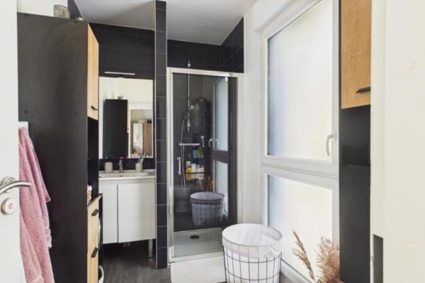 Vente - Appartement 2 pièces 43 m 2 SAINT HERBLAIN (44800)