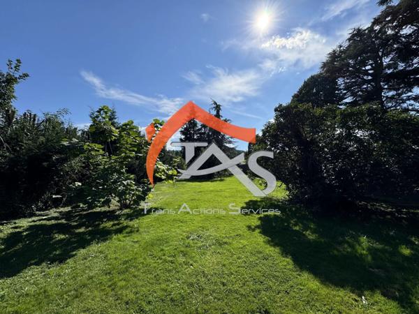 Vente Terrain 1310 m2 à Saint-Chamond