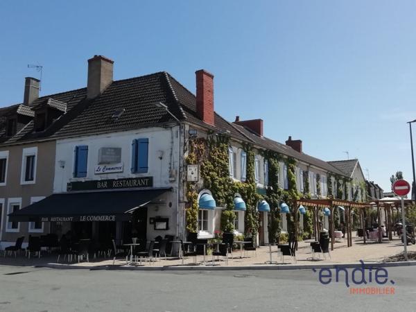 BEL ETABLISSEMENT AVEC HOTEL RESTAURANT ET BAR .PLEIN CENTRE VILLE§
