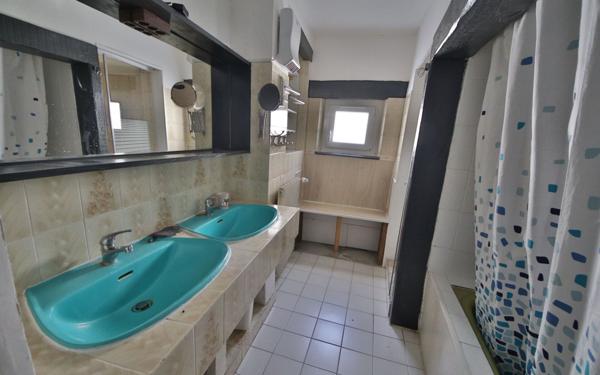 Maison à vendre    5 pièces • 105 m2 Chierry