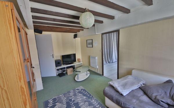 Maison à vendre    5 pièces • 105 m2 Chierry