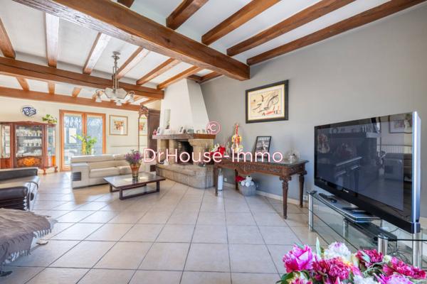 Maison à vendre 7 pièces de 213 m²