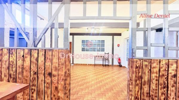 Maison à vendre 10 pièces de 281 m²