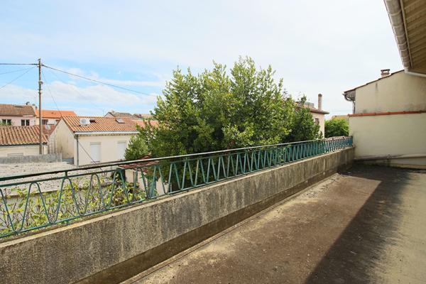 Maison 3 chambres avec jardin et garage