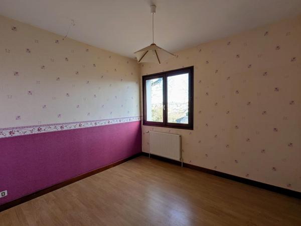 Maison individuelle au calme avec vue et grand jardin