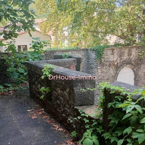 Château à vendre 45 pièces de 883 m²