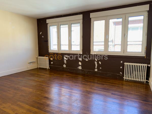 Vente Maison272,9 m² - 7 Pièces - HESDIN (62140)