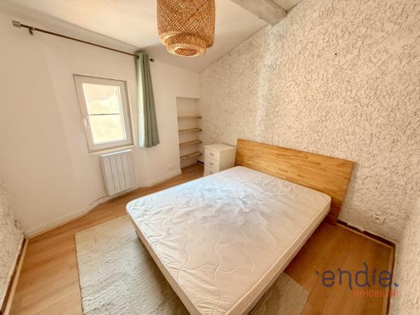 LORGUES MAISON DE VILLAGE T4 MEUBLEE