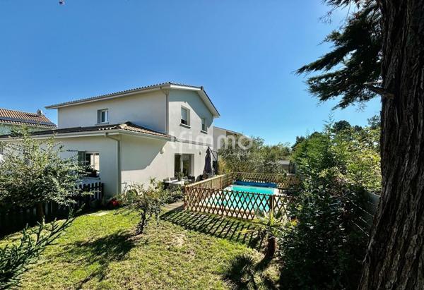 Maison Familiale - 6 pièces - 146m2 - Piscine