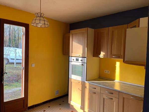 Maison 5 chambres et un studio indépendant aux portes de SAINT AULAYE PUYMANGOU (24)