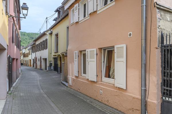 MAISON AU CHARME AUTHENTIQUE 199 000 €