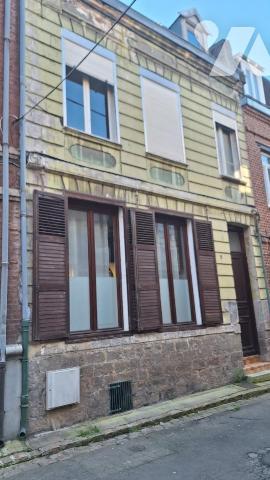 Arras Hyper Centre Historique, maison de ville rénovée