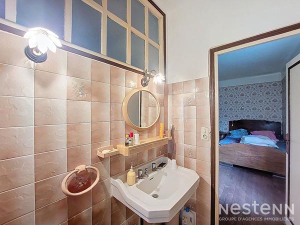 À vendre Maison en pierre de 313 m² avec dépendances sur 1,7 ha à Castelnau-sur-l'Auvignon