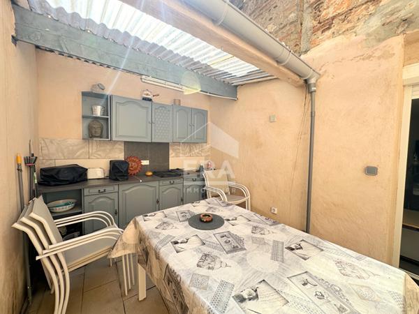 Maison de charme aux beaux volumes à vendre à Saint Laurent de la Salanque