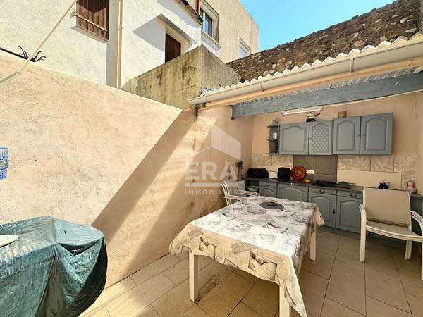 Maison de charme aux beaux volumes à vendre à Saint Laurent de la Salanque