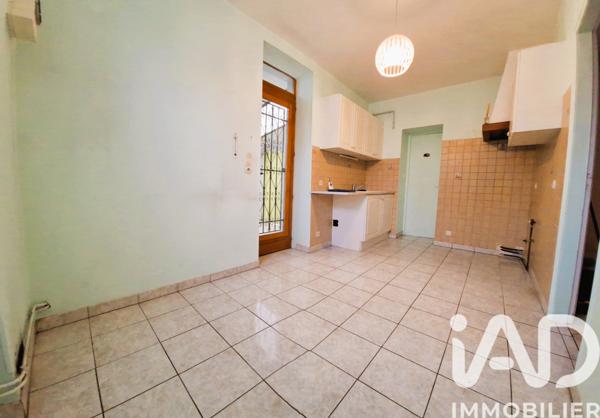 Maison à vendre 4 pièces 81 m² Ménilles