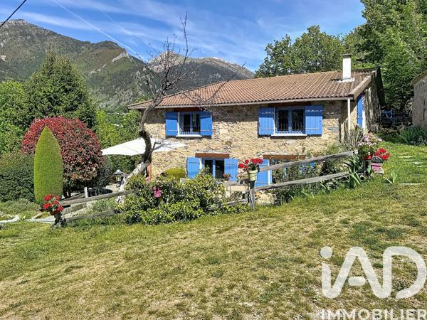 Maison à vendre 6 pièces 156 m² Saint-Martin-Vésubie