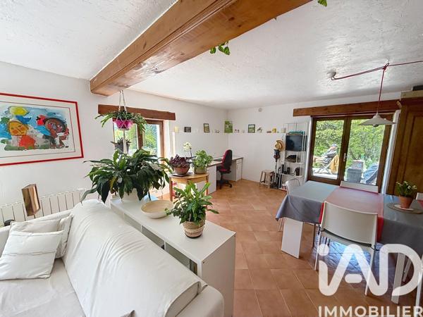 Maison à vendre 6 pièces 156 m² Saint-Martin-Vésubie