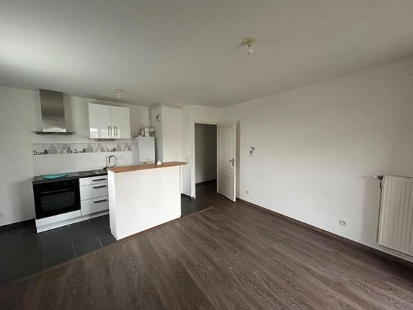 A LOUER : T2 à LILLE • • 700 € CC • Réf. 65902929418
