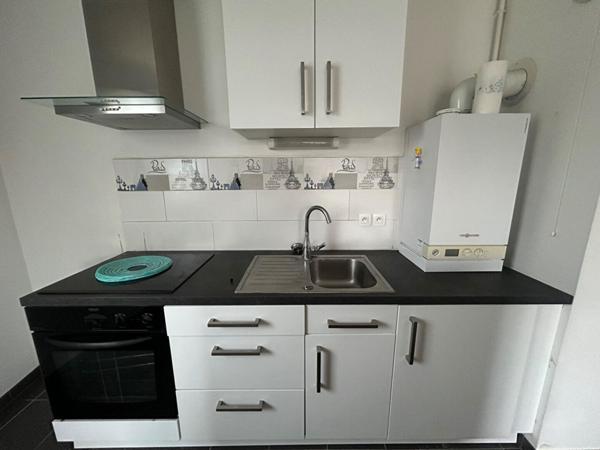 A LOUER : T2 à LILLE • • 700 € CC • Réf. 65902929418