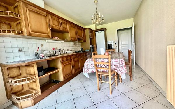 Appartement à vendre    3 pièces •  La Verpillière