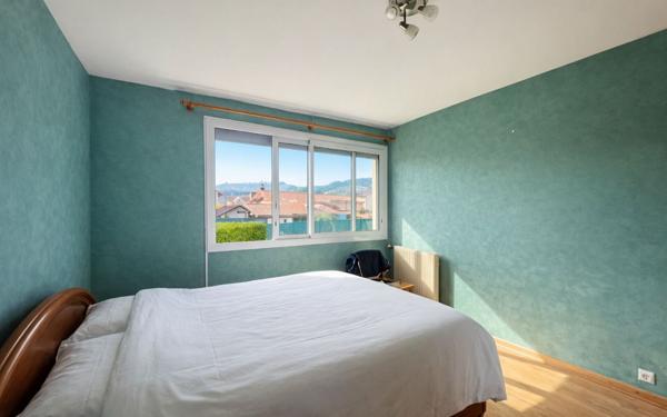 Appartement à vendre    3 pièces •  La Verpillière