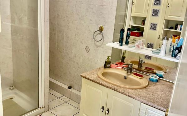 Appartement à vendre    3 pièces •  La Verpillière