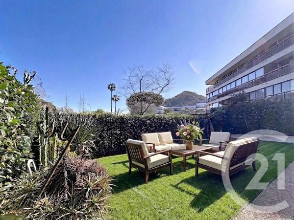 Appartement F3 à vendre  3 pièces - 62,64 m2 MANDELIEU LA NAPOULE - 06