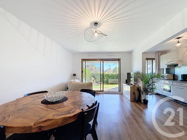 Appartement F3 à vendre  3 pièces - 62,64 m2 MANDELIEU LA NAPOULE - 06