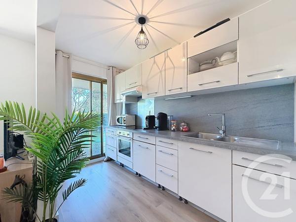 Appartement F3 à vendre  3 pièces - 62,64 m2 MANDELIEU LA NAPOULE - 06