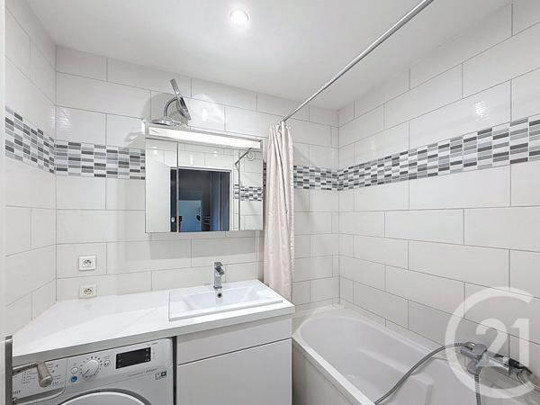 Appartement F3 à vendre  3 pièces - 62,64 m2 MANDELIEU LA NAPOULE - 06