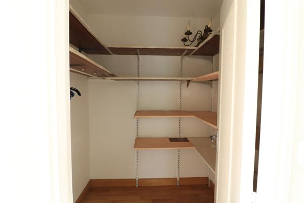 Appartement T3/T4 82m² lumineux, traversant? Garage, Cave !