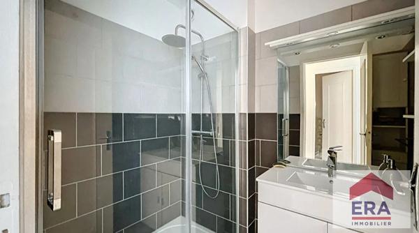 Appartement T3/T4 82m² lumineux, traversant? Garage, Cave !