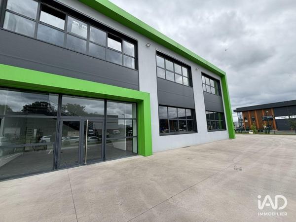 Location local d’activité 200 m² Courtry