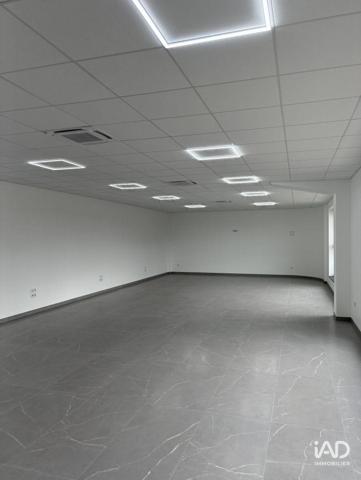 Location local d’activité 200 m² Courtry