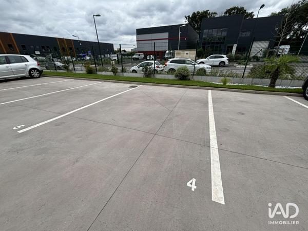 Location local d’activité 200 m² Courtry