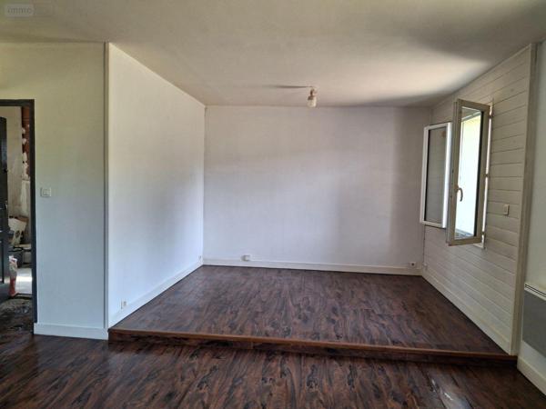 Maison à vendre à Menet dans le Cantal (15400), ref : 15060/1252