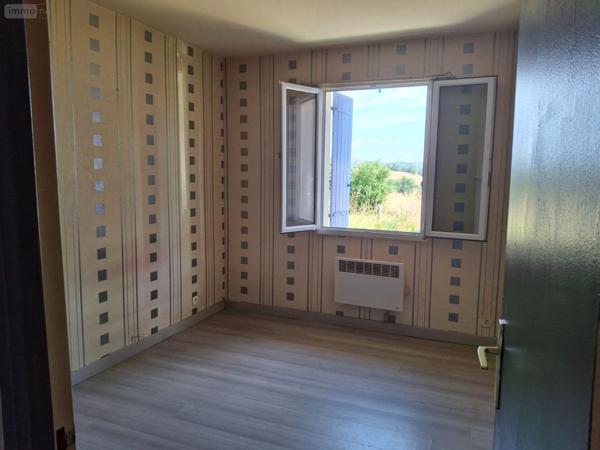 Maison à vendre à Menet dans le Cantal (15400), ref : 15060/1252