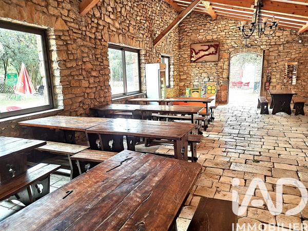 Maison à vendre 15 pièces 400 m² Saint-Remèze