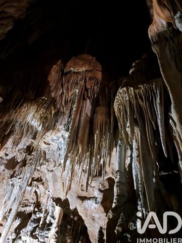 Maison à vendre 15 pièces 400 m² Saint-Remèze