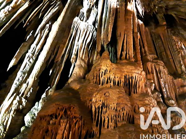 Maison à vendre 15 pièces 400 m² Saint-Remèze