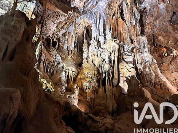 Maison à vendre 15 pièces 400 m² Saint-Remèze